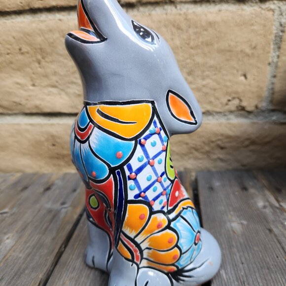 9" H, Gray Wolf Fox Dog Talavera Pottery Ceramic Statue Statue Home Decor - Picture 4 of 4